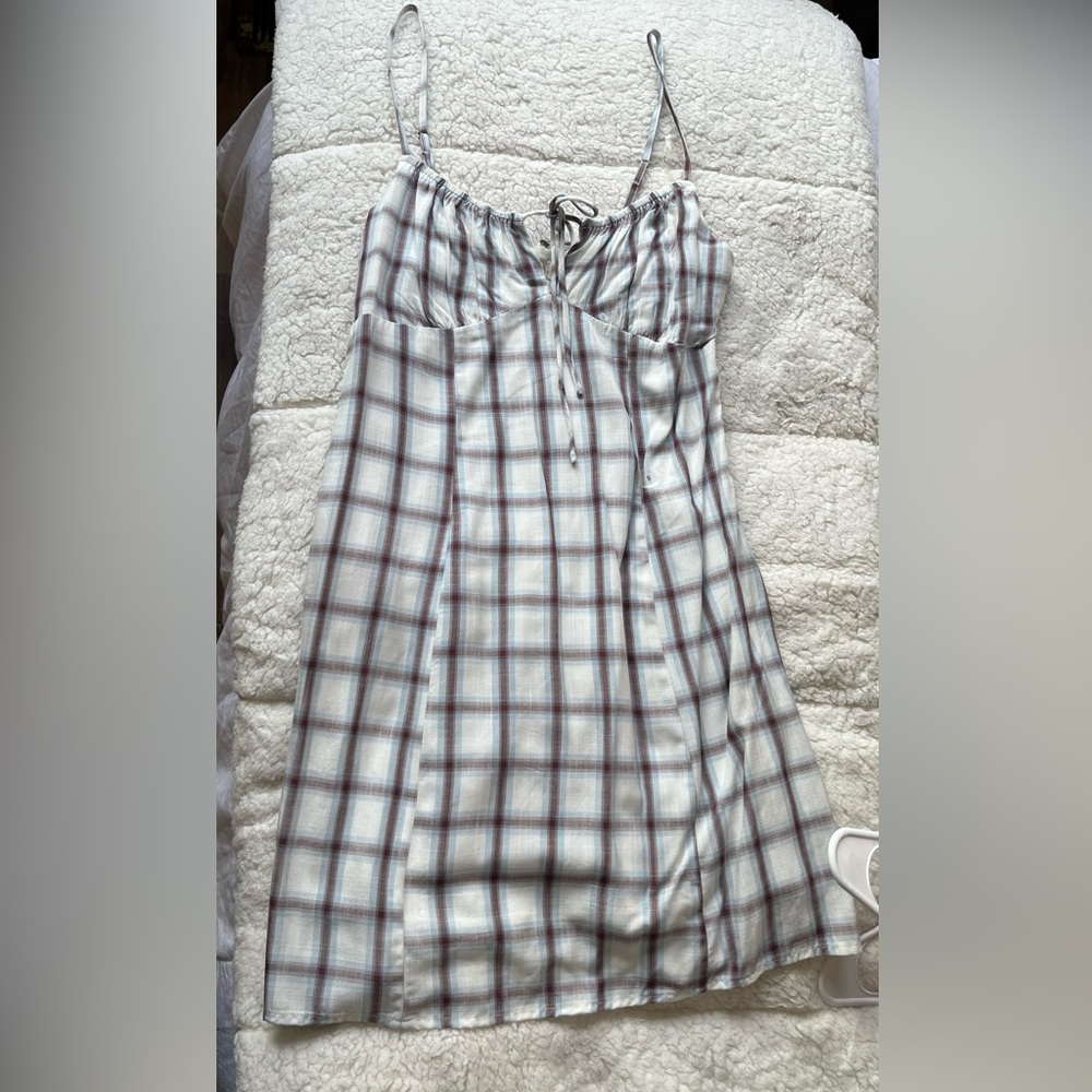 stripped dress, never worn, size small